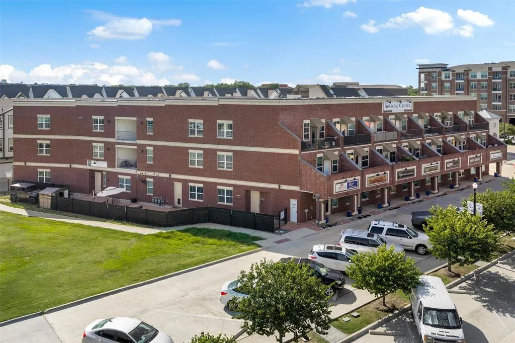 251 S Mill Street #280