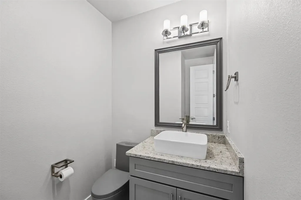 251 S Mill Street #280
