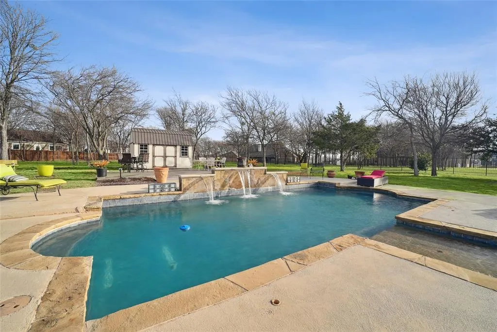 3541 Pinnacle Bay Point