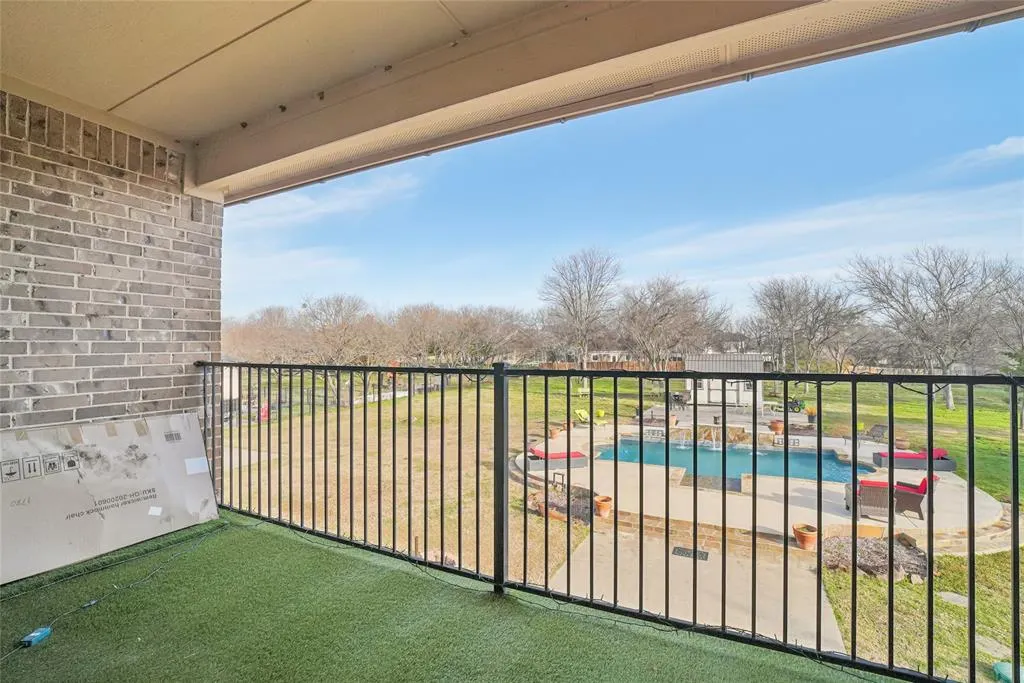3541 Pinnacle Bay Point