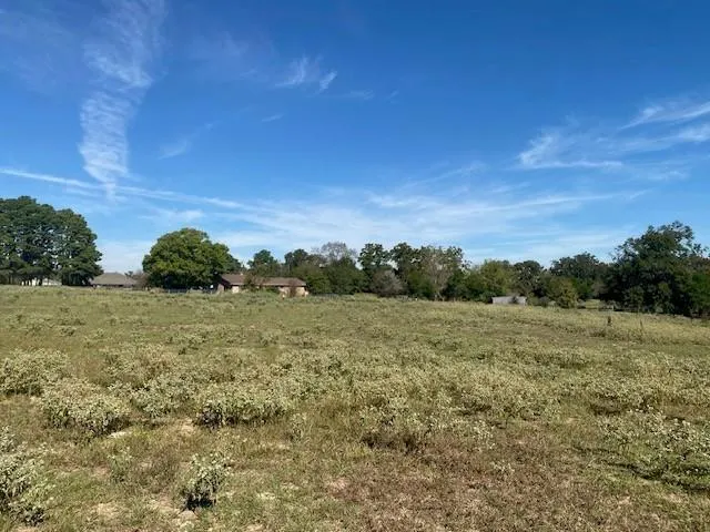 3802 St Hwy 31 E