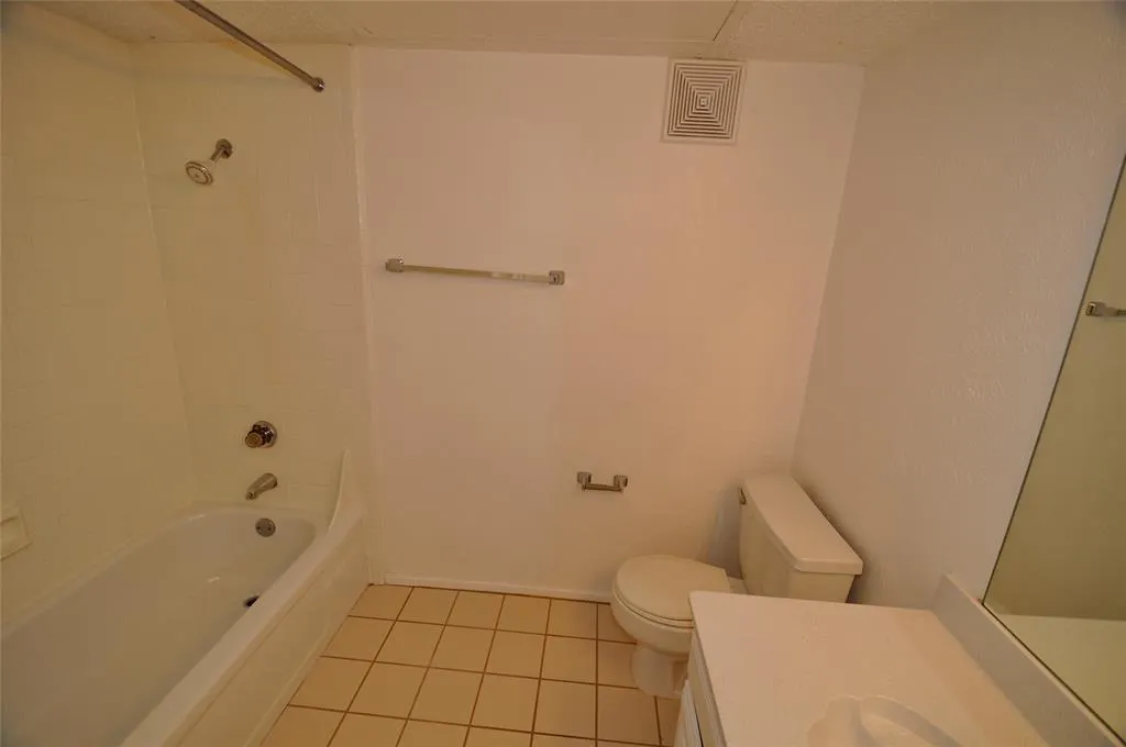 5630 Spring Valley Road #22b