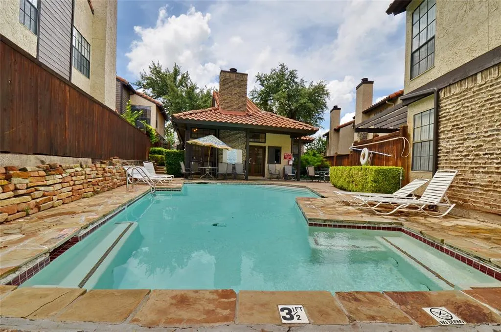 5630 Spring Valley Road #22b