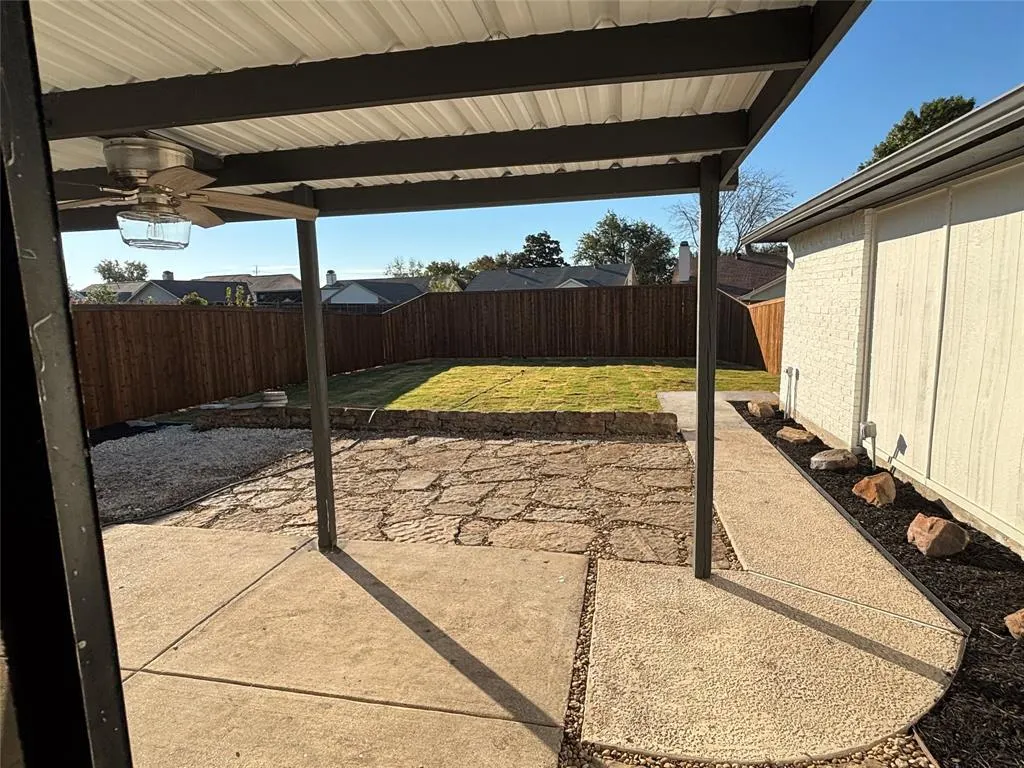 1722 Uvalde Street