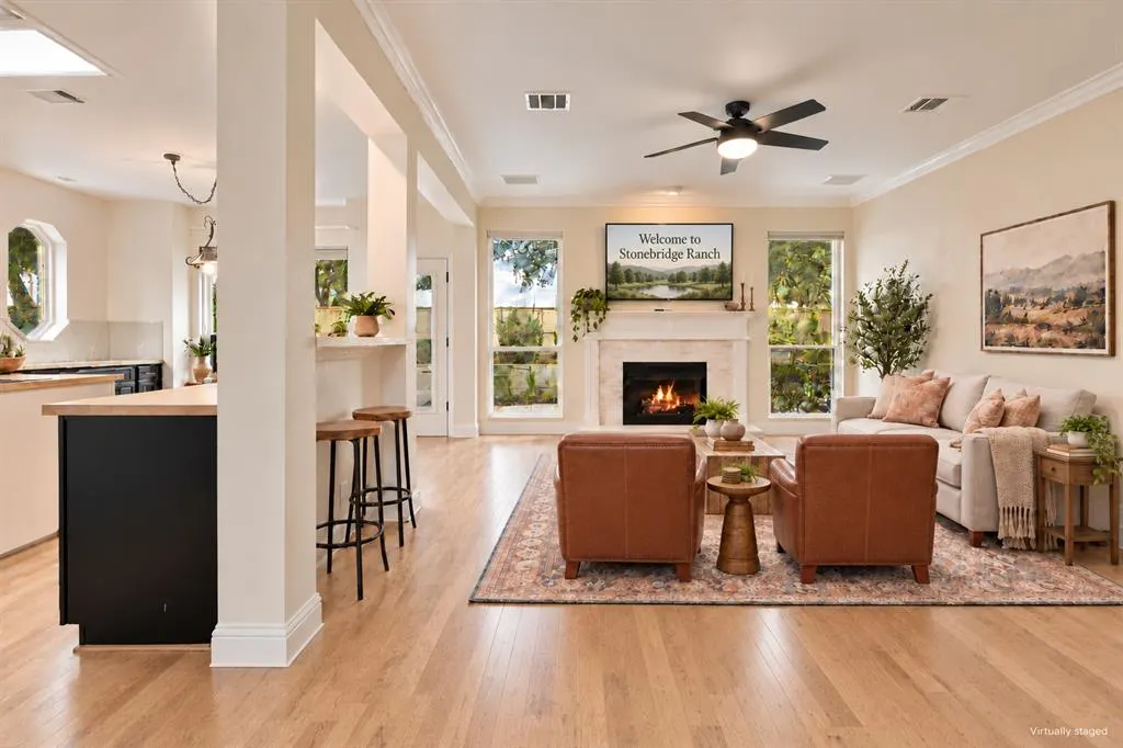 511 Clover Leaf Lane