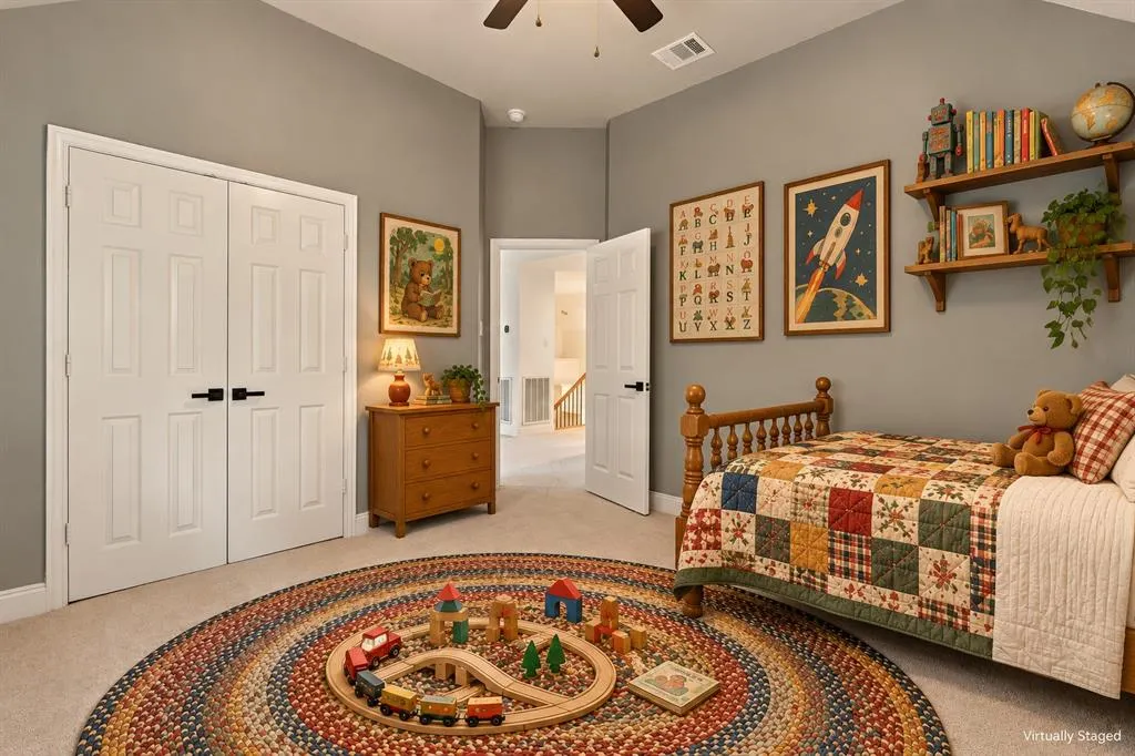 511 Clover Leaf Lane