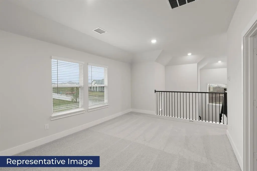 2813 Ridge Road