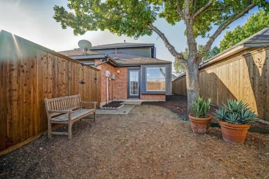 3115 Sara Drive