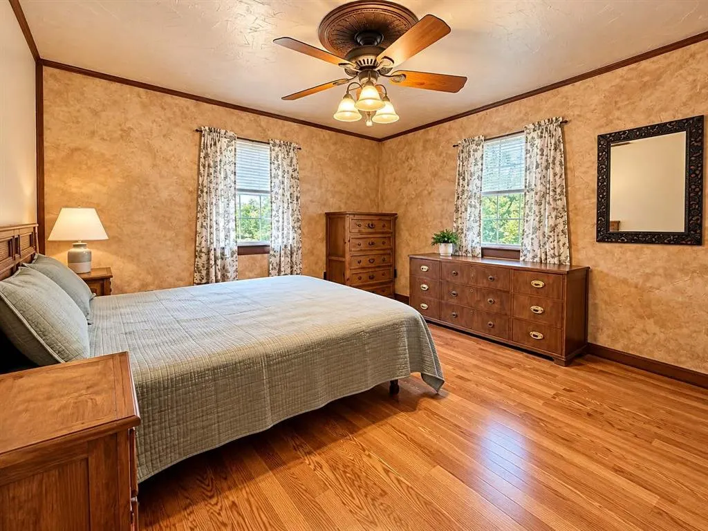 120 Ashley Lane