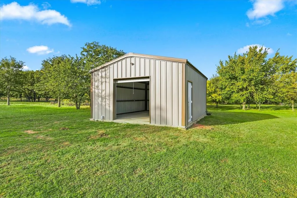 9209 Old Springtown Road