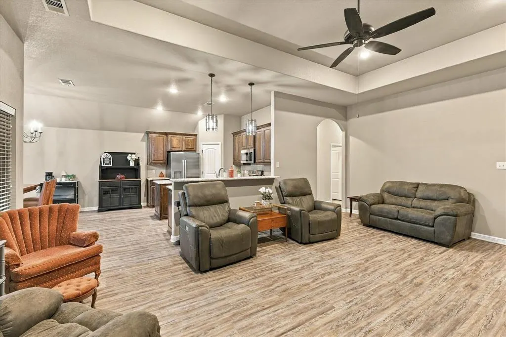 9209 Old Springtown Road