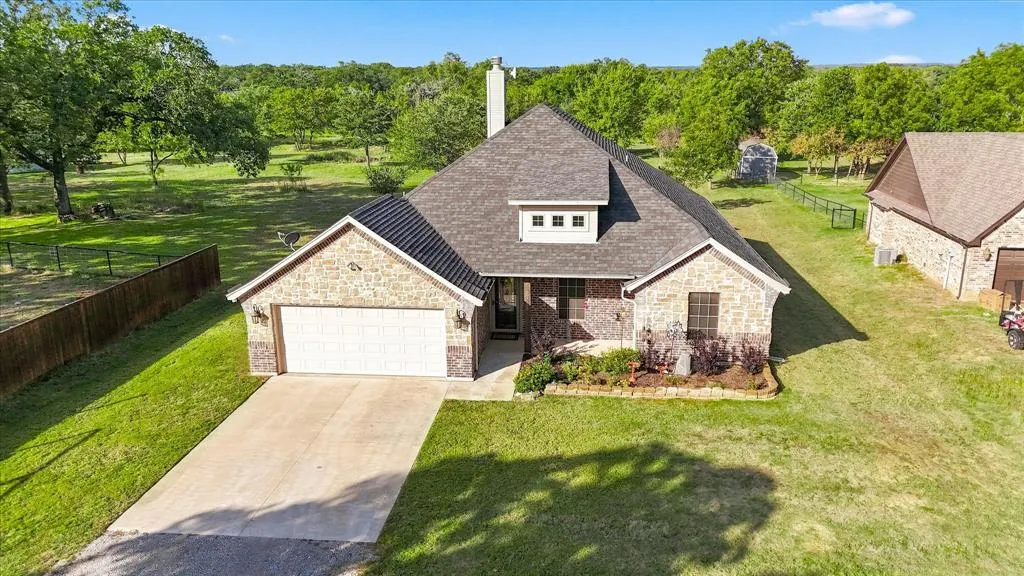 9209 Old Springtown Road