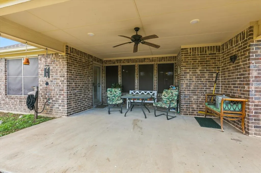 9209 Old Springtown Road