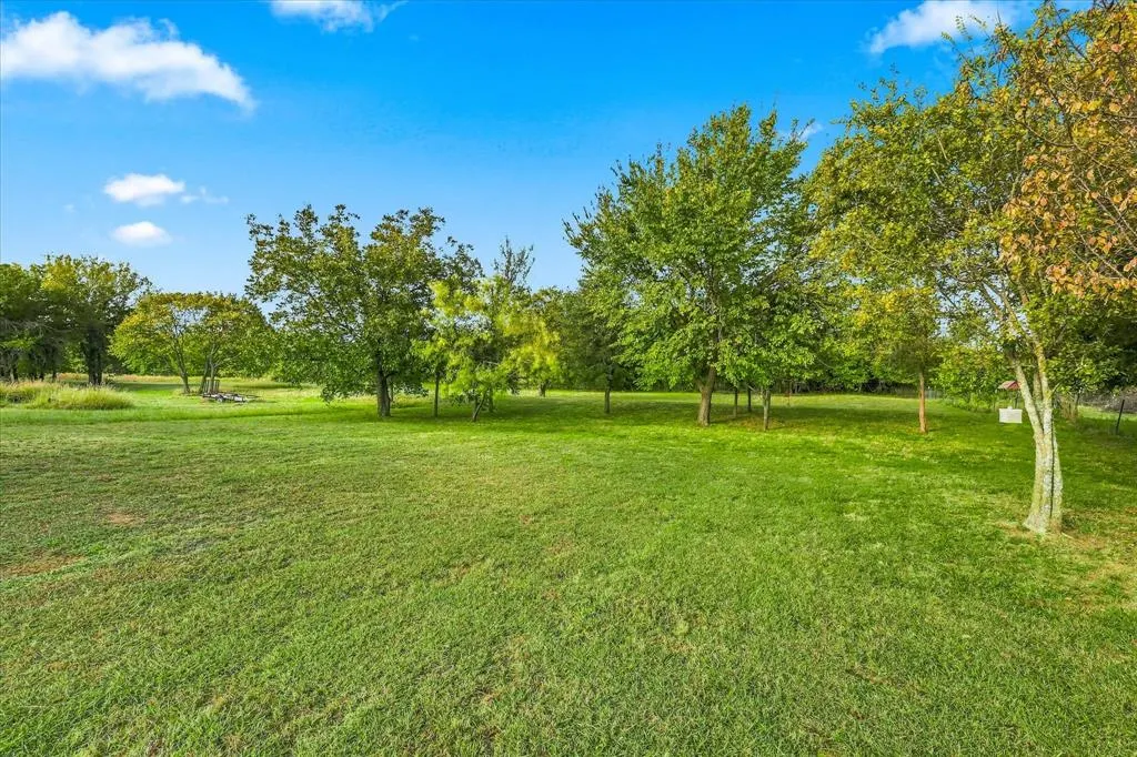 9209 Old Springtown Road