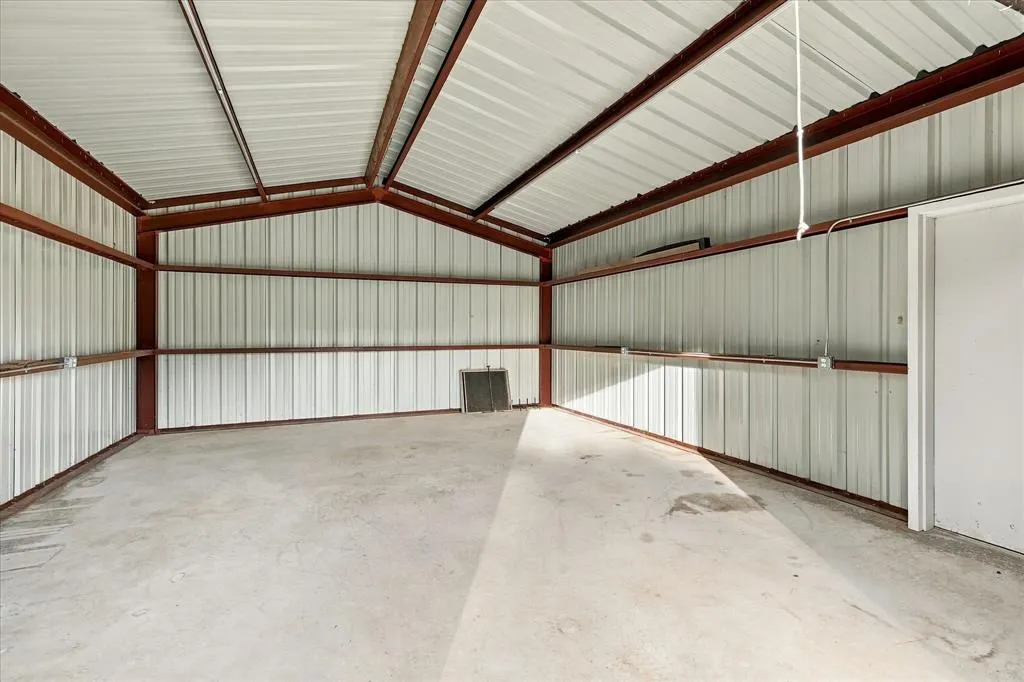 9209 Old Springtown Road
