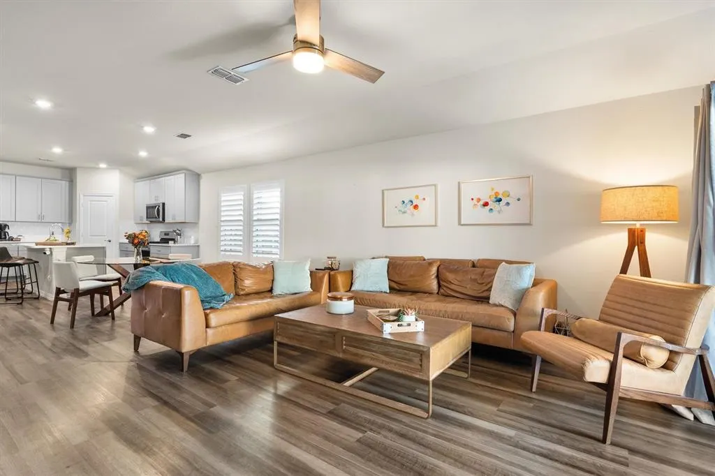 6329 Spider Mountain Trail