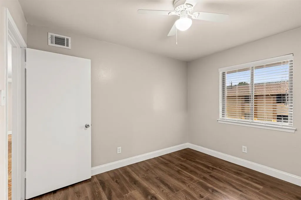 5809 Harvest Hill Road #2055