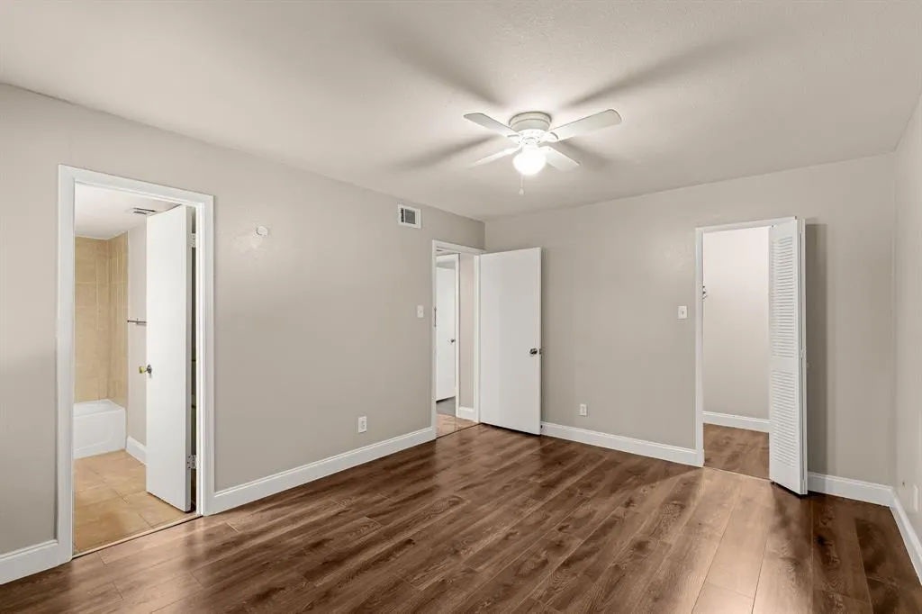 5809 Harvest Hill Road #2055