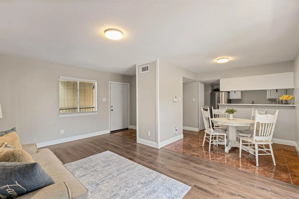 5809 Harvest Hill Road #2055