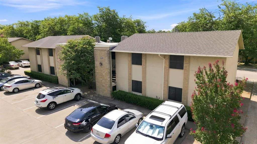 5809 Harvest Hill Road #2055