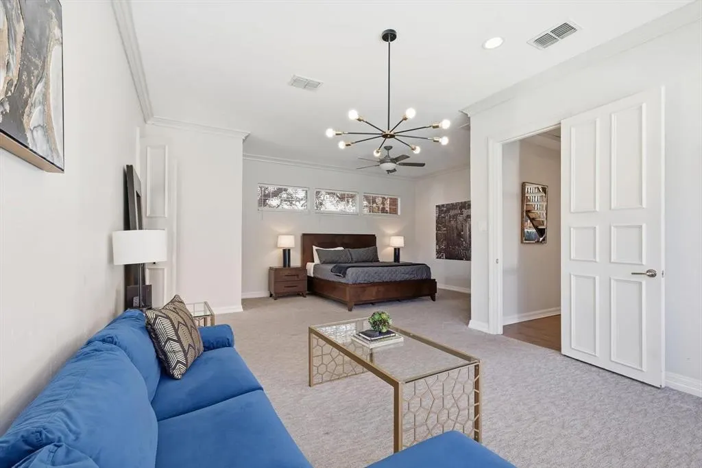 5806 Bent Trail