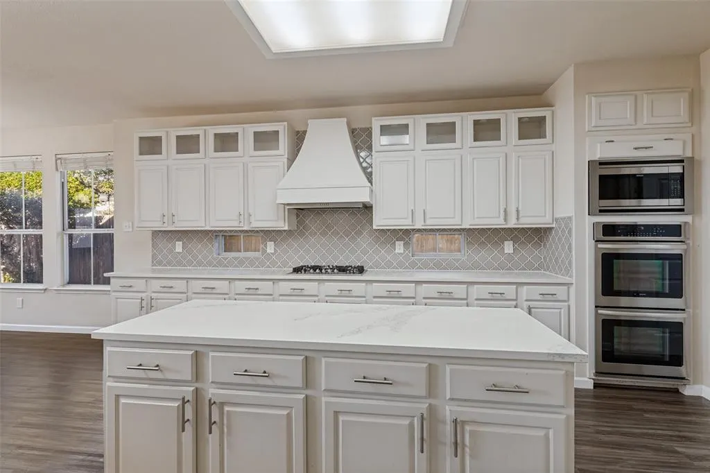 625 Willowwood Trail