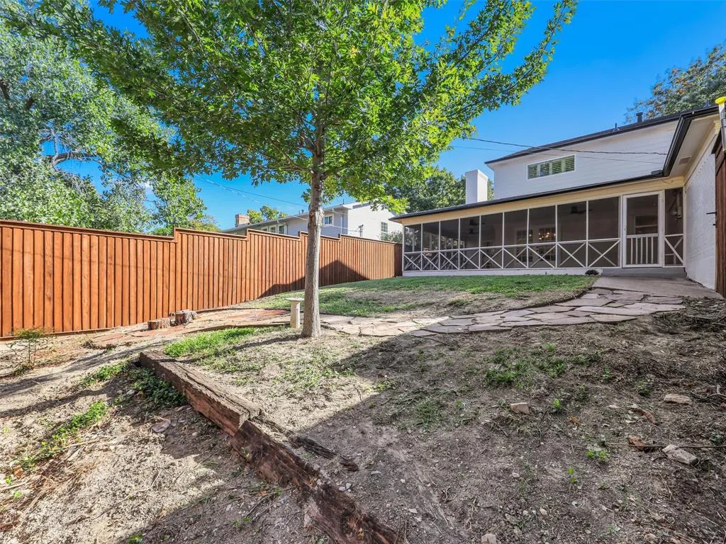 9929 Windledge Drive