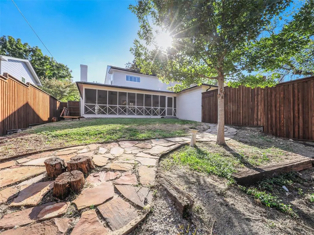 9929 Windledge Drive