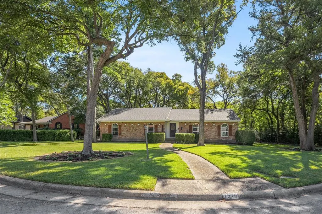 1516 Kiltartan Drive