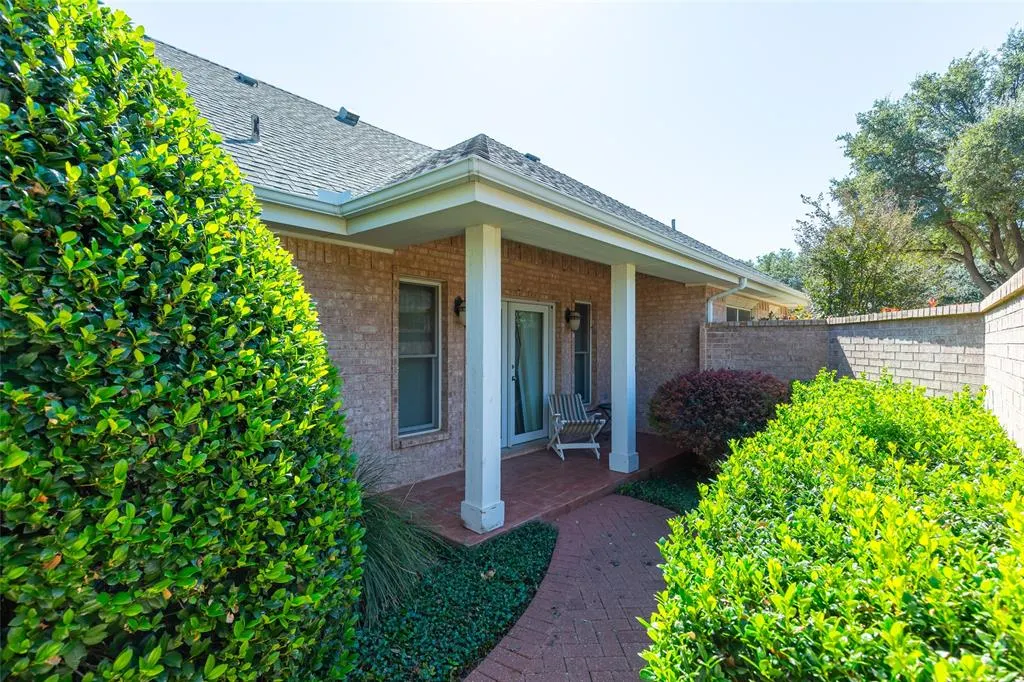 1641 Newcastle Drive
