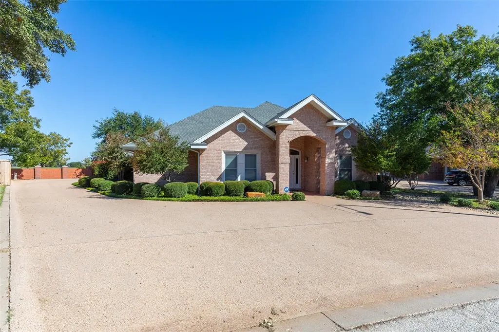 1641 Newcastle Drive
