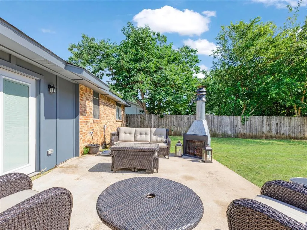 936 Elmwood Drive