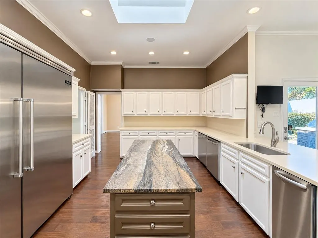 7266 Lupton Circle