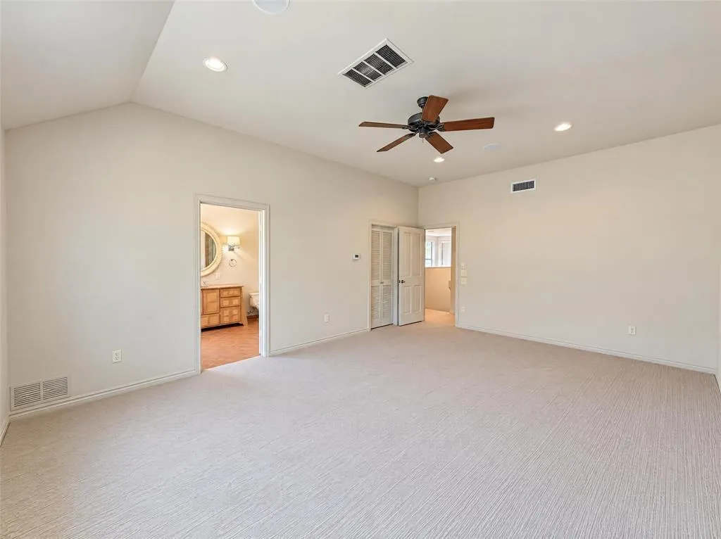 7266 Lupton Circle