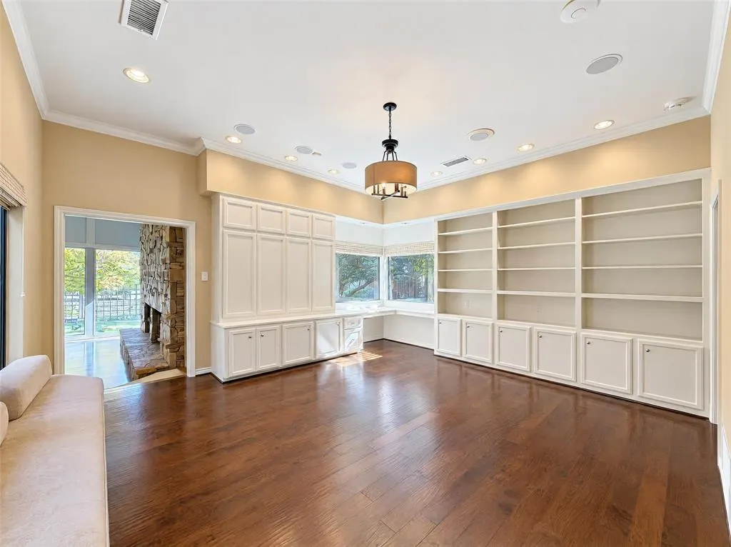 7266 Lupton Circle