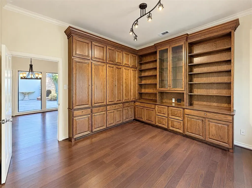 7266 Lupton Circle