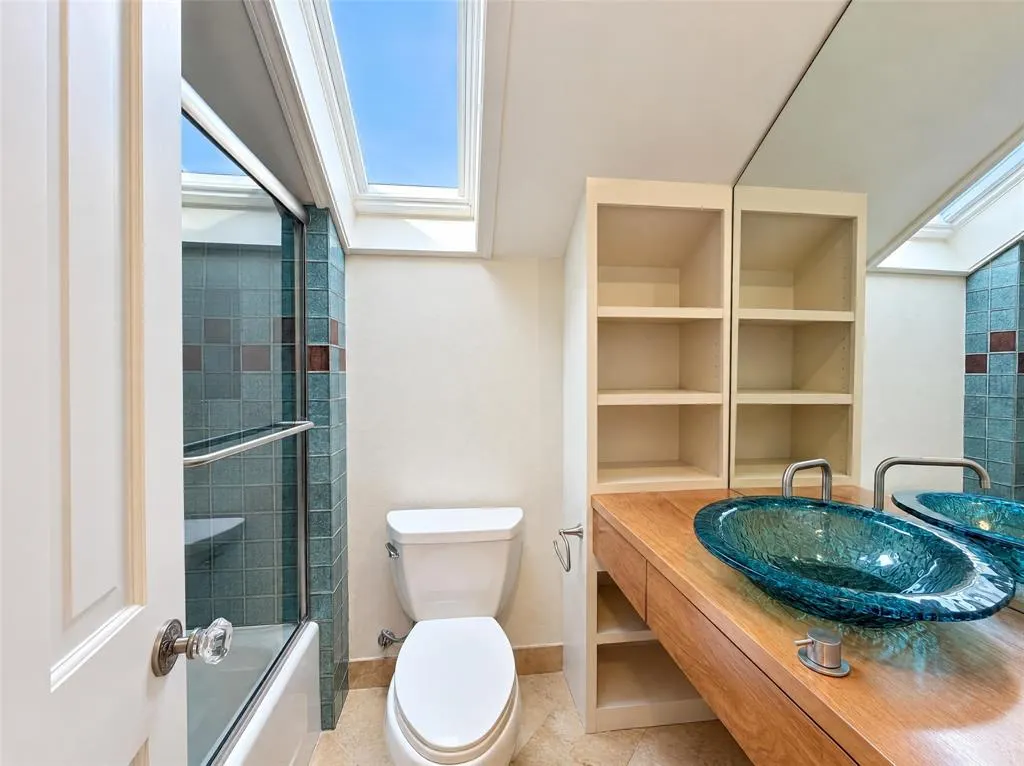 7266 Lupton Circle