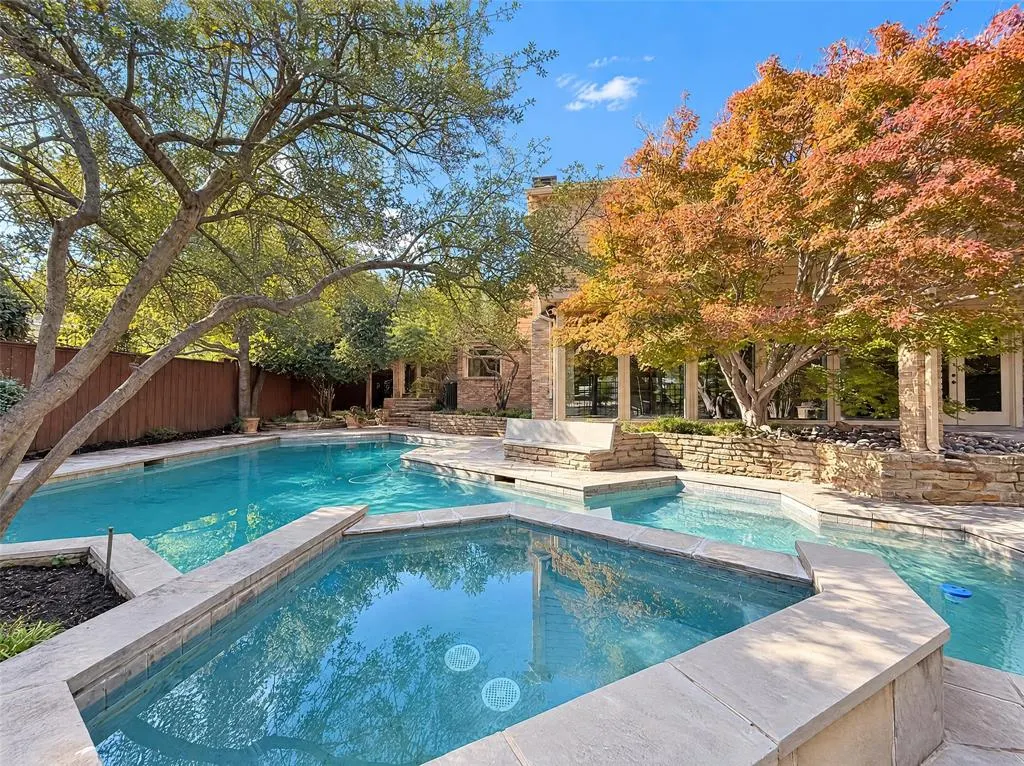7266 Lupton Circle