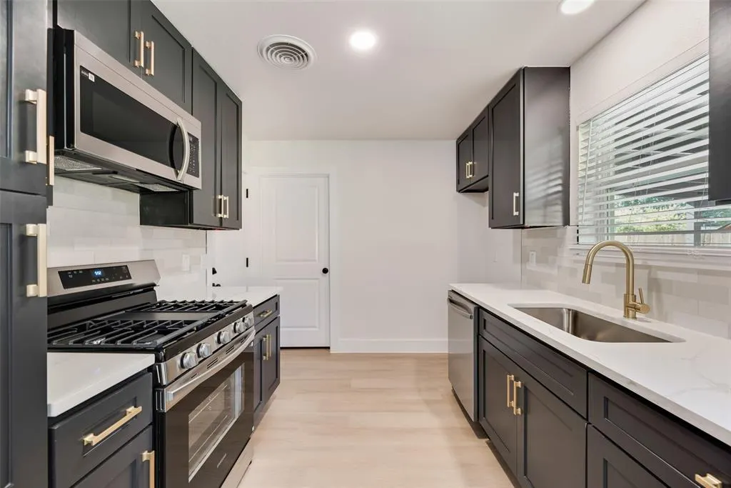 11311 Dalron Drive