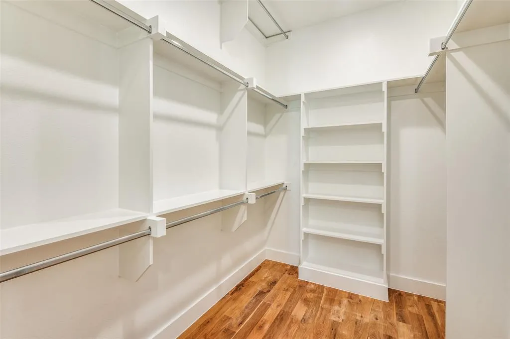 426 W 9th Street #104