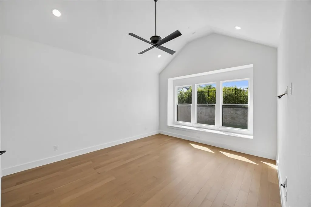 3661 Whimbrel Court