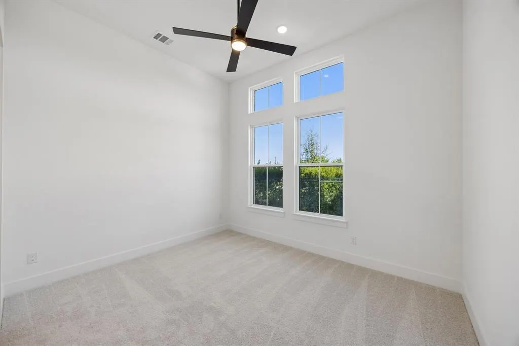 3661 Whimbrel Court