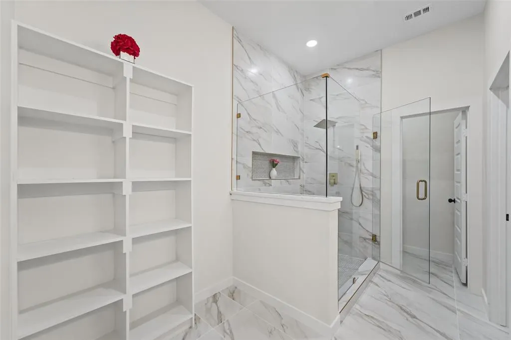 10511 Casnett Drive