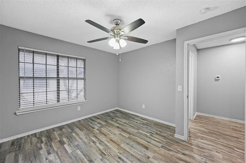 1504 E 15th Street #18