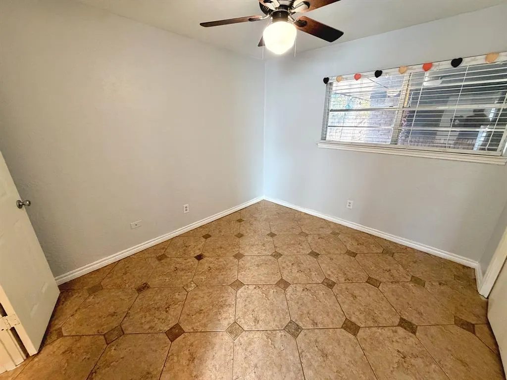 2701 Northcrest Drive