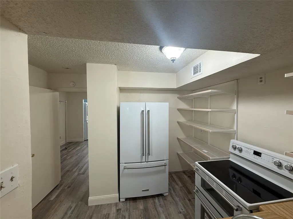 9807 Walnut Street #107