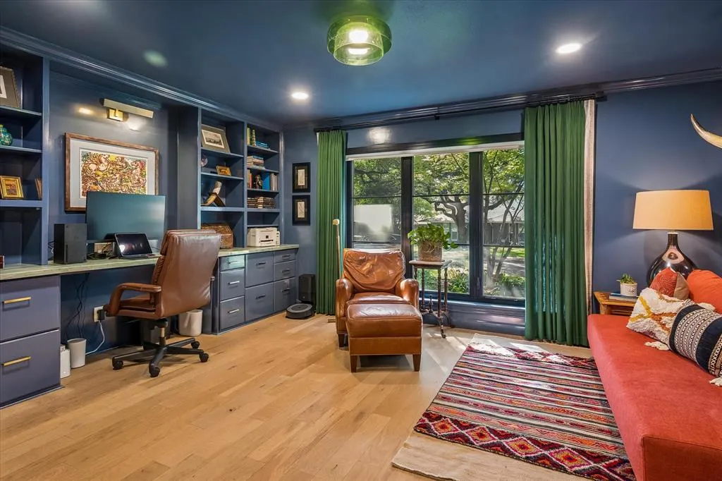 4317 Echo Glen Drive