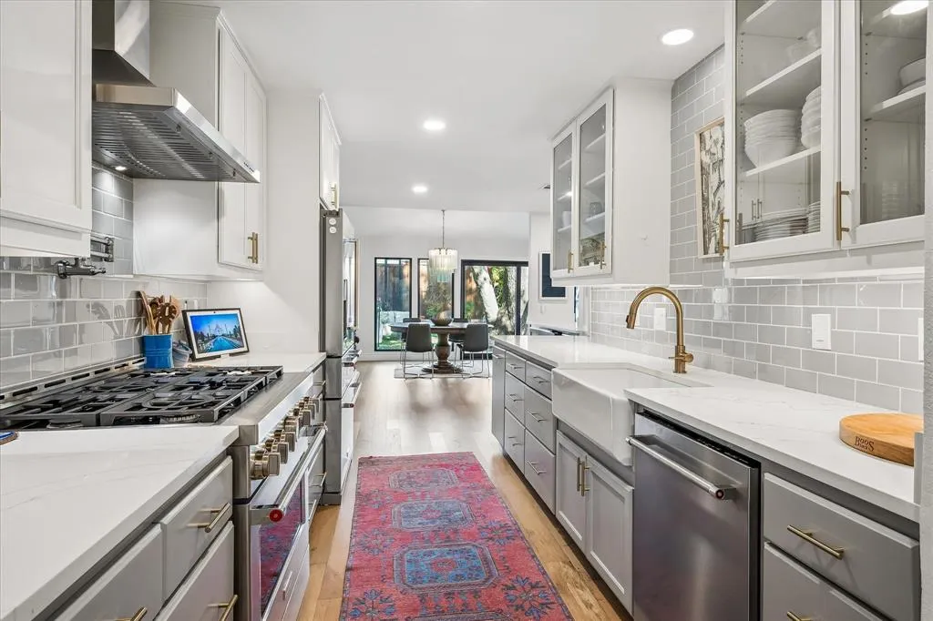 4317 Echo Glen Drive