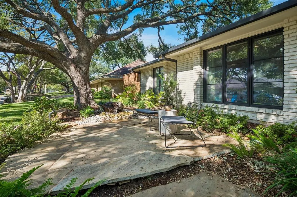4317 Echo Glen Drive