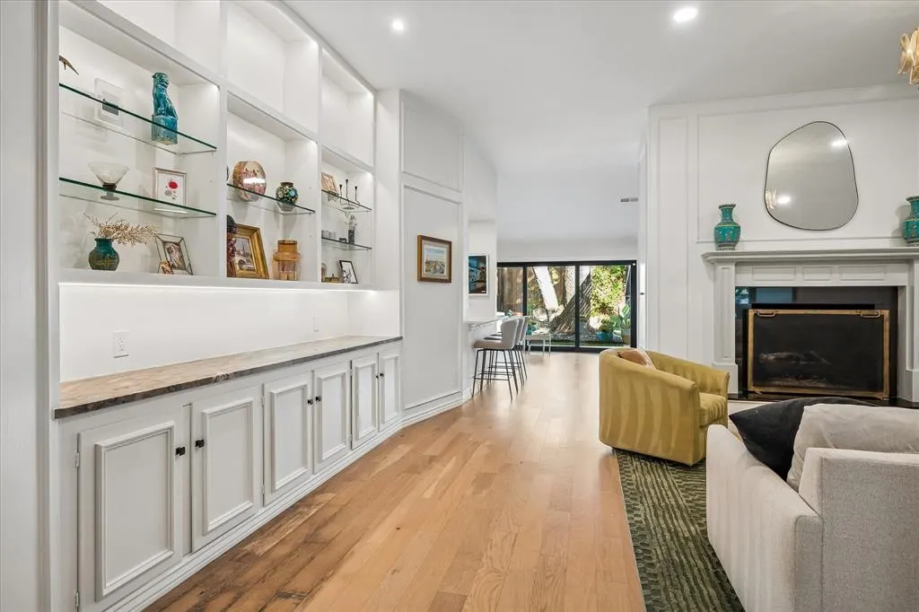 4317 Echo Glen Drive